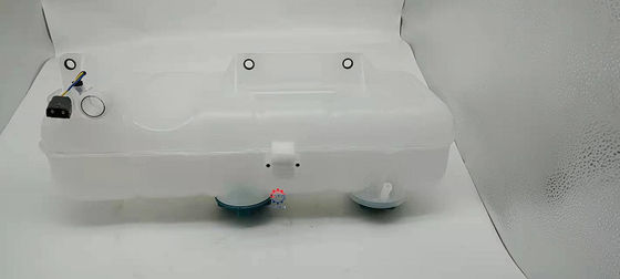 Хорошая цена Танк 1674916 частей машинного оборудования для системы охлаждения тележки для VOE1674916 онлайн